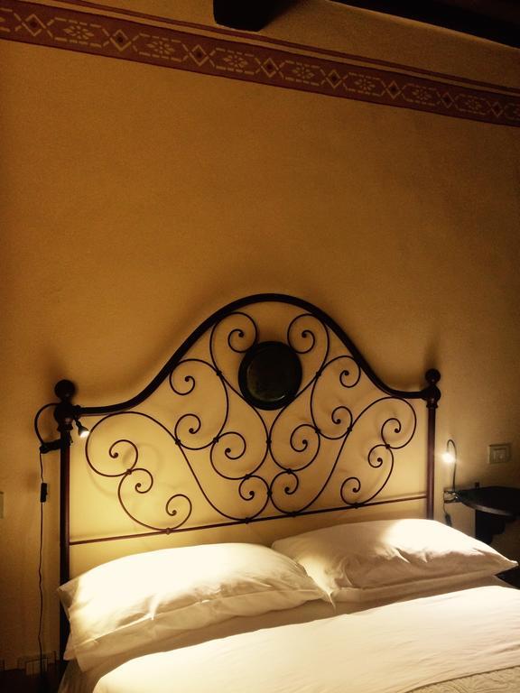 Le Antiche Mura Semproniano Extérieur photo